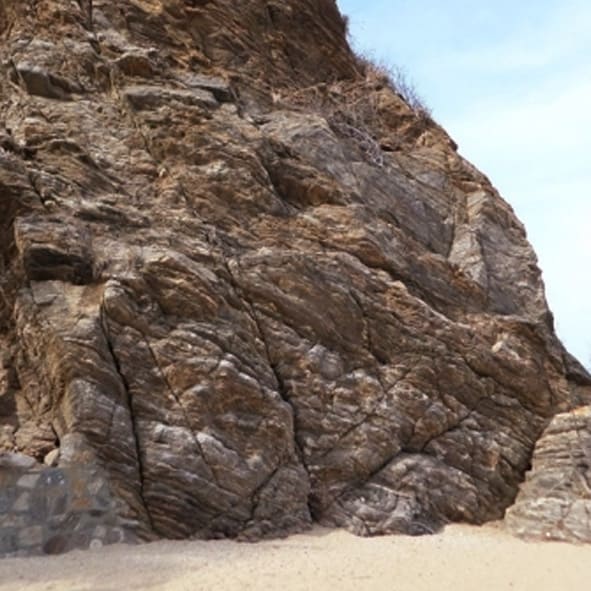 Escalada en roca en Puerto Ángel